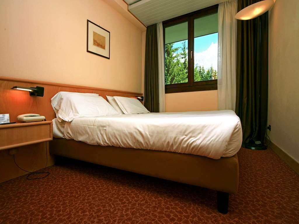 Hotel Les Jumeaux Courmayeur Quarto foto