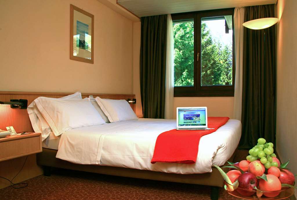 Hotel Les Jumeaux Courmayeur Quarto foto